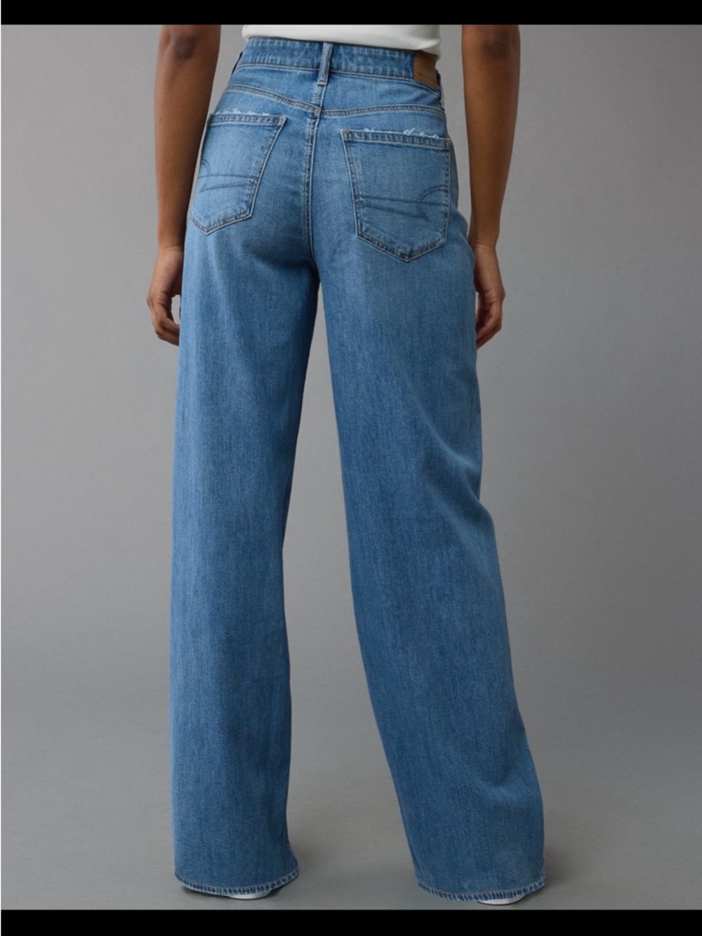 American Eagle Outfitters High-Rise Wide Leg Jeans - Picture 2 of 13